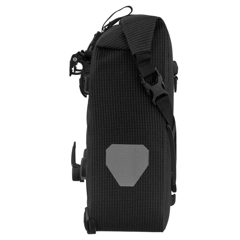ORTLIEB Sport-Roller High-Vis Pannier Bag in Black 14.5L-4